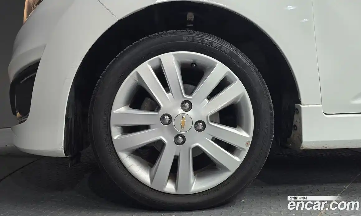 Chevrolet Spark 2013 1.0 гидро в Москве № 1907166, фото 4