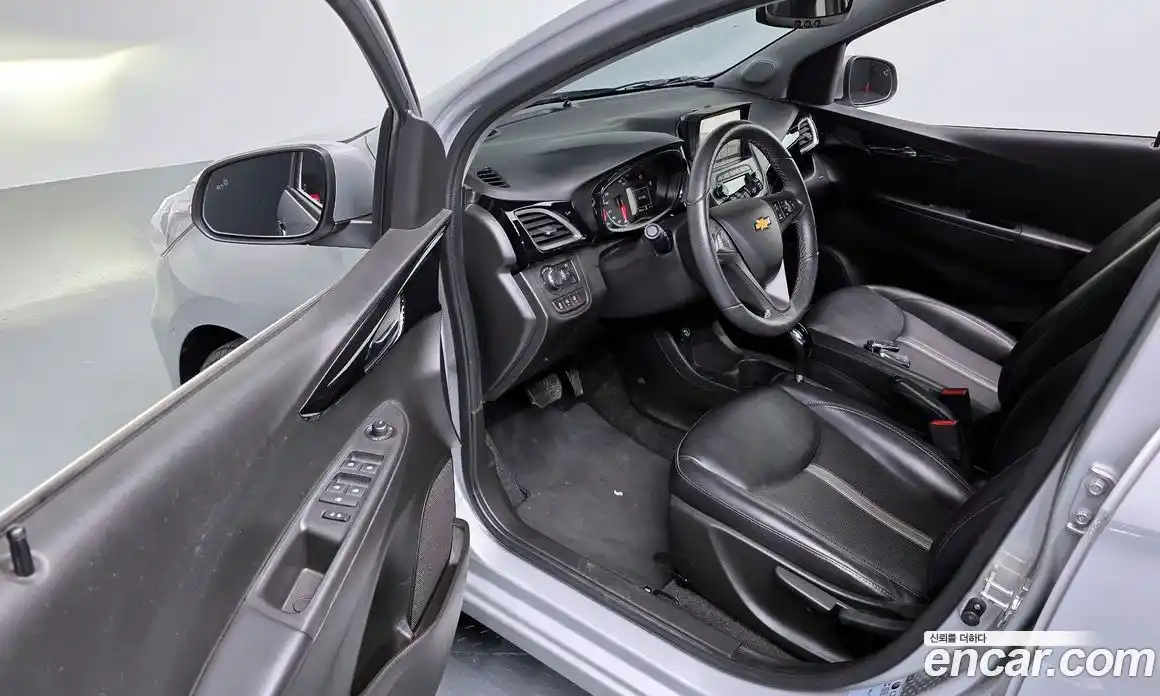 Chevrolet Spark 2020 1.0 гидро в Москве № 1907330, фото 13