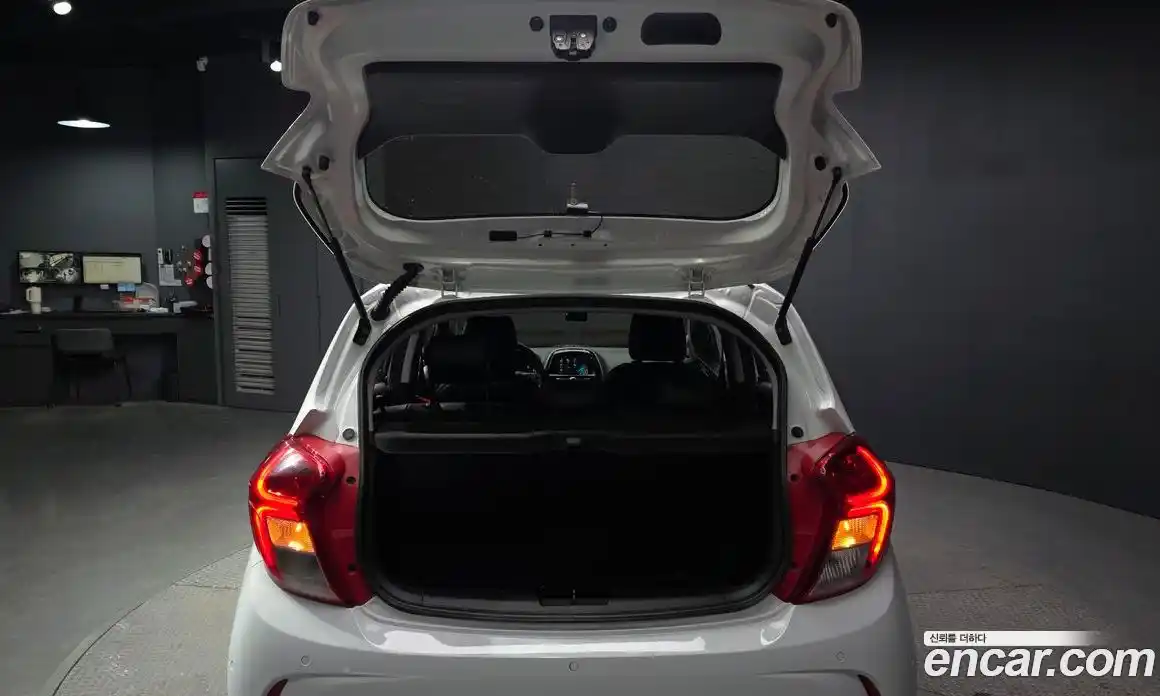 Chevrolet Spark 2017 1.0 гидро в Москве № 1907571, фото 26