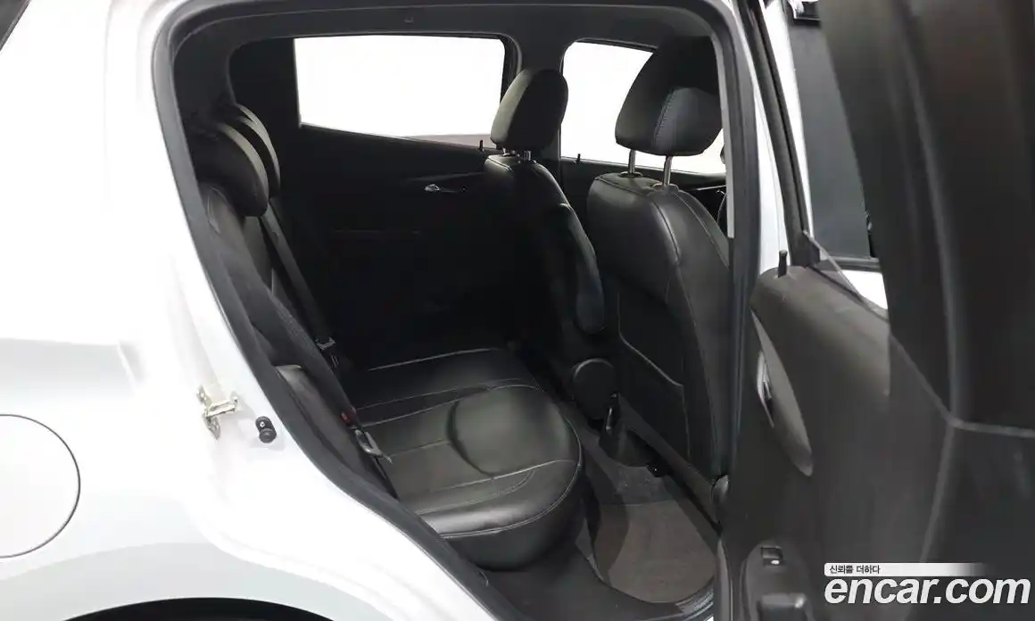 Chevrolet Spark 2017 1.0 гидро в Москве, фото 18
