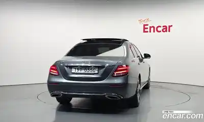 Mercedes-Benz E-Class 2016 2.0 гидро в Москве № 1910314, миниатюра 4