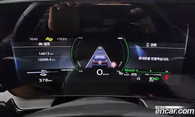 Audi Q6 e-tron 2025 0.2 гидро в Москве № 1910483, миниатюра 11