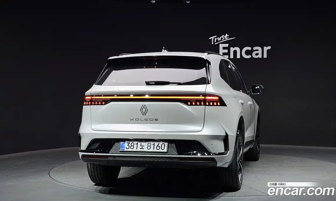 Renault Grand Koleos 2025 2.0 гидро в Москве № 1910968, фото 4