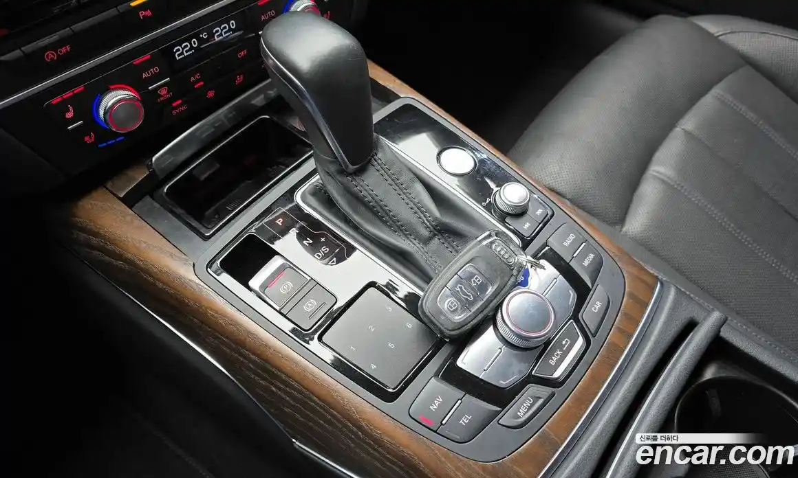 Audi A6 2015 2.0 гидро в Москве № 1911550, фото 9