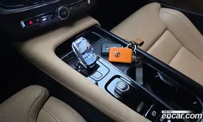 Volvo S90 2024 2.0 гидро в Москве № 1912676, миниатюра 12