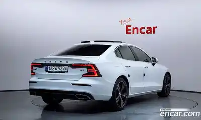 Volvo S60 2021 2.0 гидро в Москве № 1912776, миниатюра 2