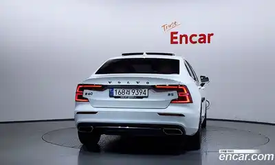 Volvo S60 2021 2.0 гидро в Москве № 1912776, миниатюра 4