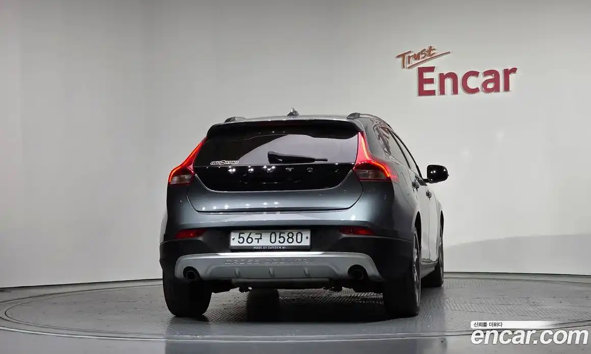 Volvo V40 2016 2.0 гидро в Москве № 1913201, фото 4