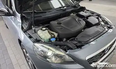 Volvo V40 2016 2.0 гидро в Москве № 1913201, миниатюра 6