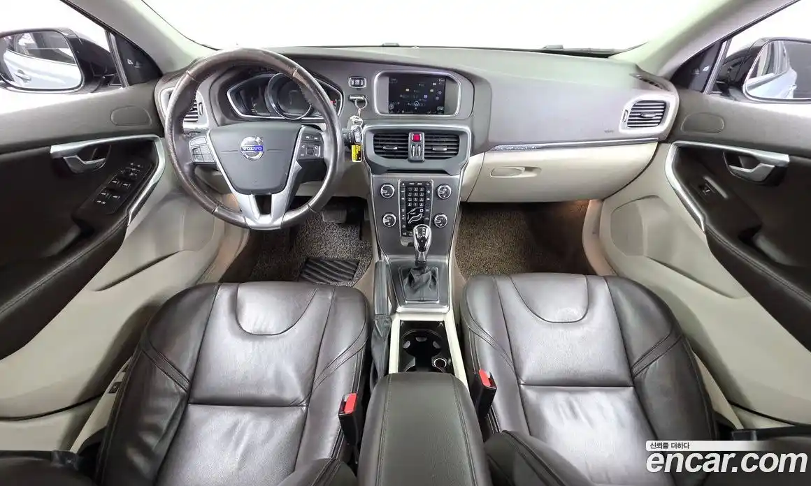 Volvo V40 2016 2.0 гидро в Москве № 1913201, фото 7