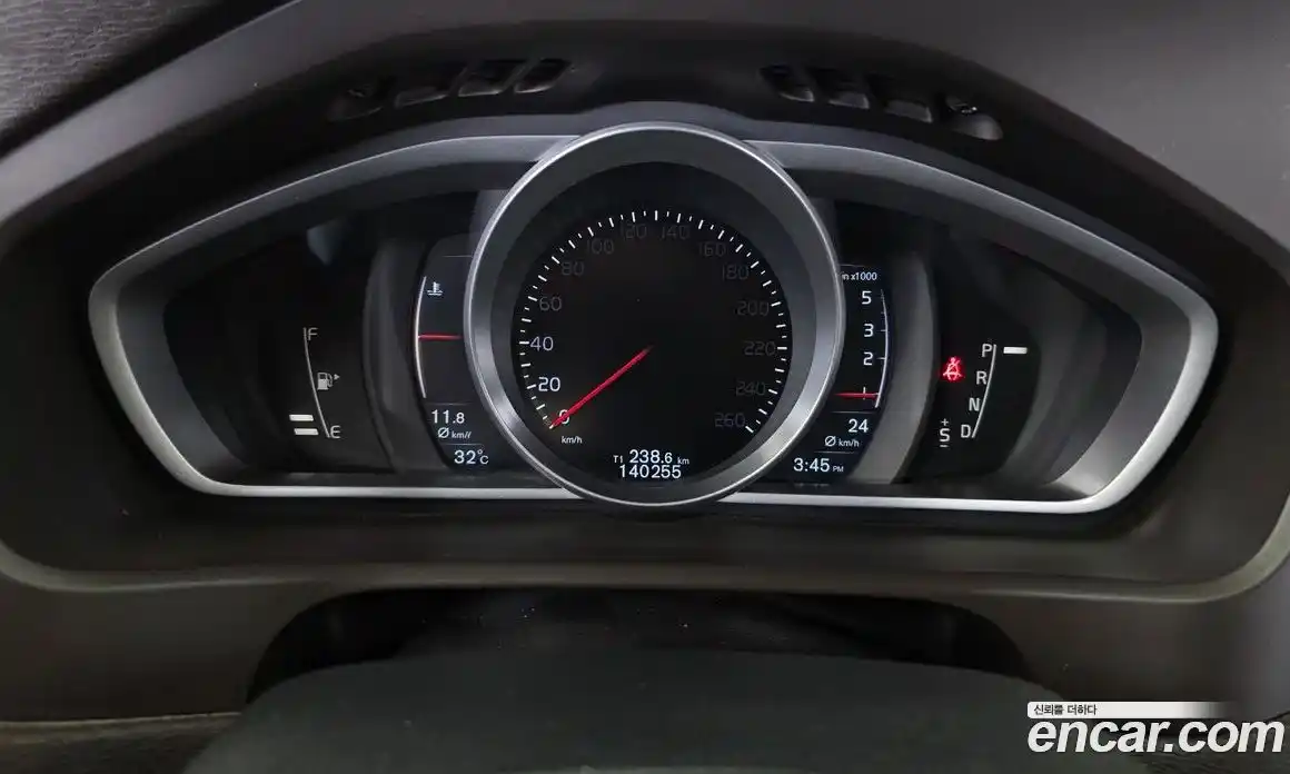 Volvo V40 2016 2.0 гидро в Москве № 1913201, фото 8