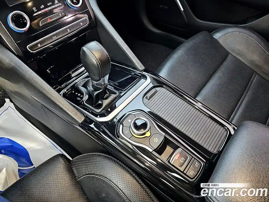 Renault SM6 2018 2.0 гидро в Москве № 1913709, фото 9