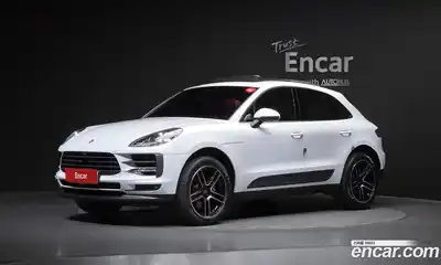 Porsche Macan, 2021