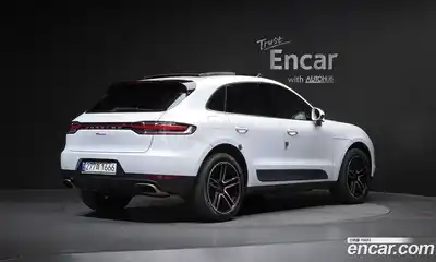 Porsche Macan 2021 2.0 гидро в Москве № 1914018, миниатюра 2