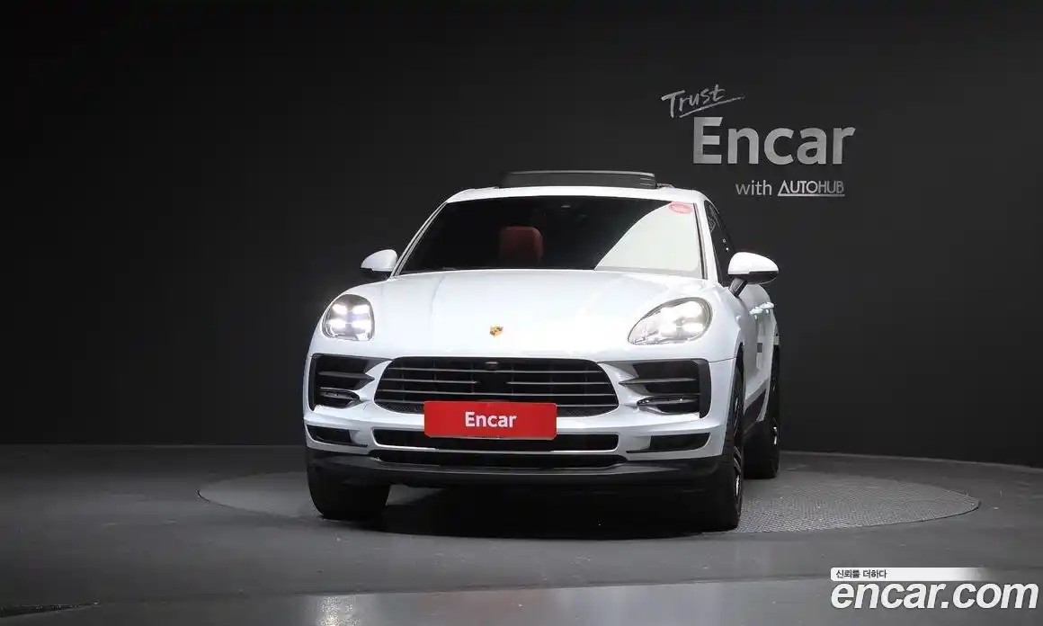 Porsche Macan 2021 2.0 гидро в Москве № 1914018, фото 3