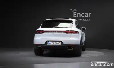 Porsche Macan 2021 2.0 гидро в Москве № 1914018, миниатюра 4