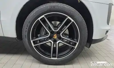 Porsche Macan 2021 2.0 гидро в Москве № 1914018, миниатюра 7