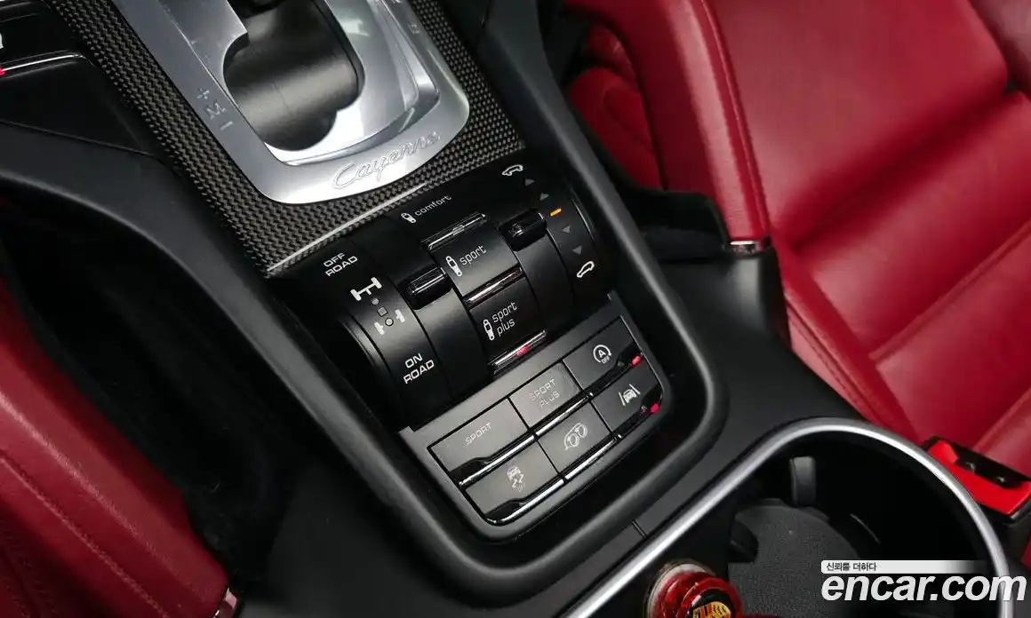 Porsche Cayenne 2015 3.6 гидро в Москве № 1914350, фото 17