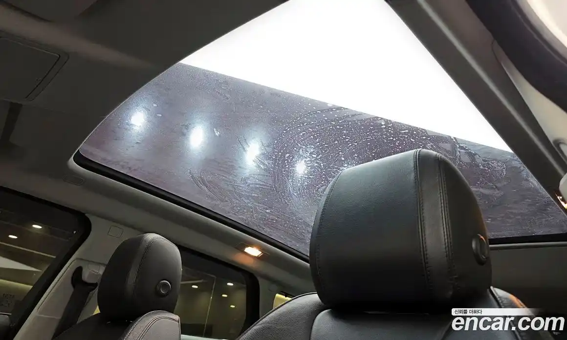 Land Rover Range-Rover Evoque 2017 2.0 гидро в Москве № 1914965, фото 25