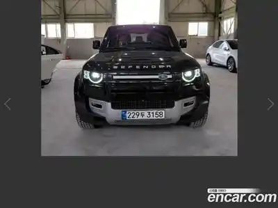 Land Rover Defender, 2023