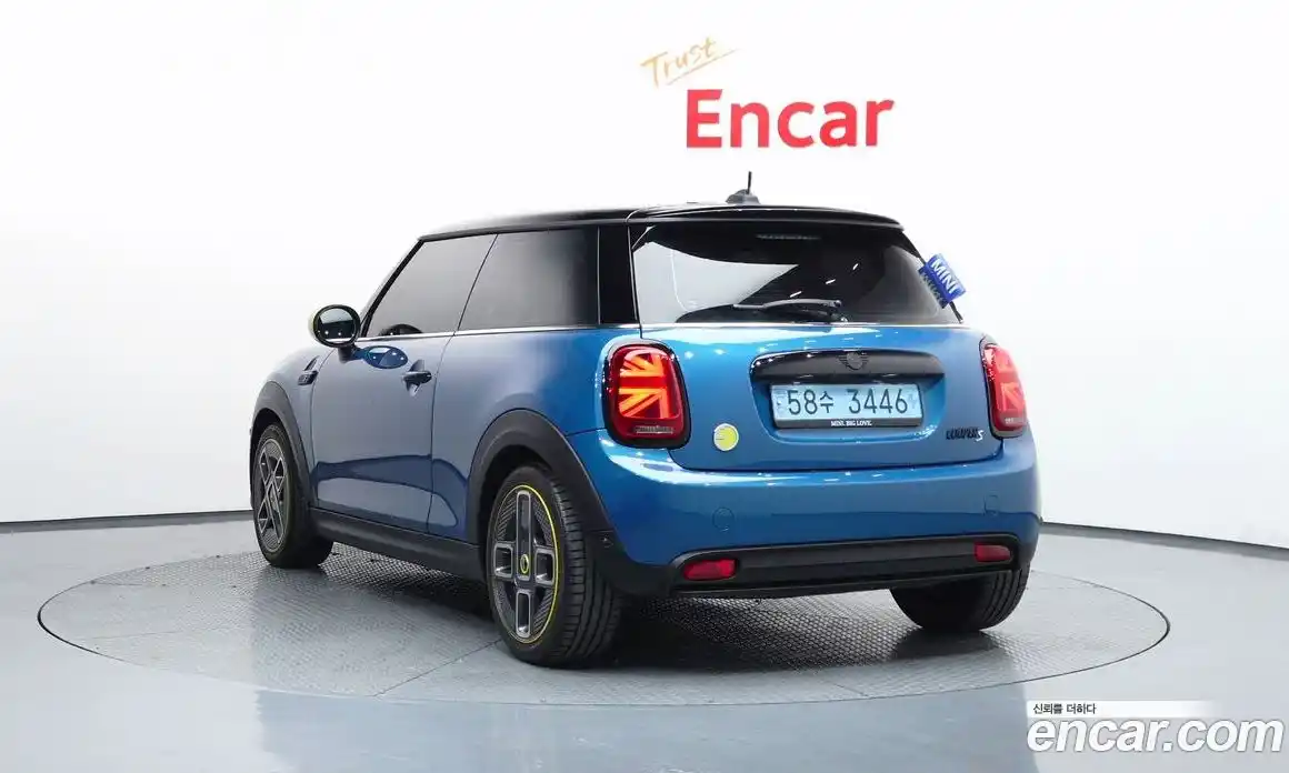 Mini Cooper 2023 гидро в Москве № 1915694, фото 4