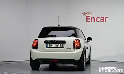 Mini Cooper 2020 1.5 гидро в Москве № 1916012, миниатюра 3