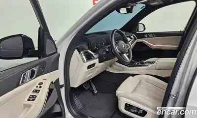 BMW X5 2025 3.0 гидро в Москве № 1916711, миниатюра 10