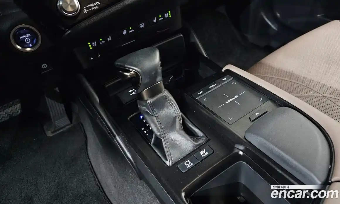 Lexus ES 2022 2.5 гидро в Москве № 1916906, фото 12