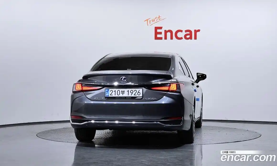 Lexus ES 2022 2.5 гидро в Москве № 1916906, фото 4