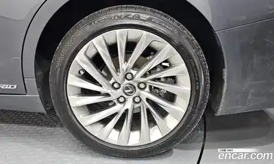Lexus ES 2022 2.5 гидро в Москве № 1916906, миниатюра 7