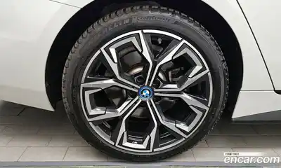 BMW i4 2022 0.2 гидро в Москве № 1917332, миниатюра 5