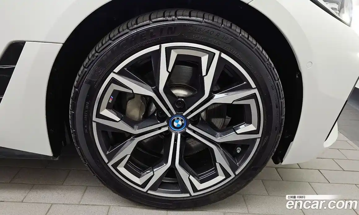 BMW i4 2022 0.2 гидро в Москве № 1917332, фото 7