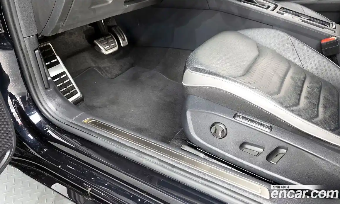 Volkswagen Arteon 2023 2.0 гидро в Москве № 1917385, фото 31