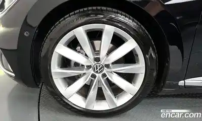Volkswagen Arteon 2023 2.0 гидро в Москве № 1917385, миниатюра 5
