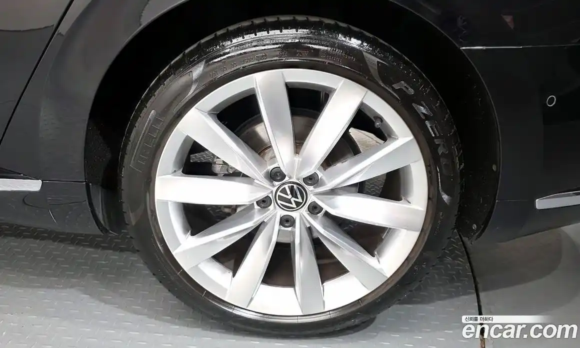 Volkswagen Arteon 2023 2.0 гидро в Москве № 1917385, фото 7