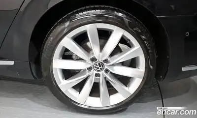 Volkswagen Arteon 2023 2.0 гидро в Москве № 1917385, миниатюра 7