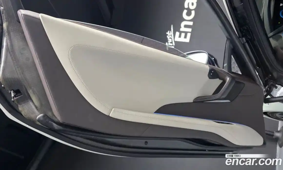 BMW i8 2015 1.5 гидро в Москве № 1918292, фото 13