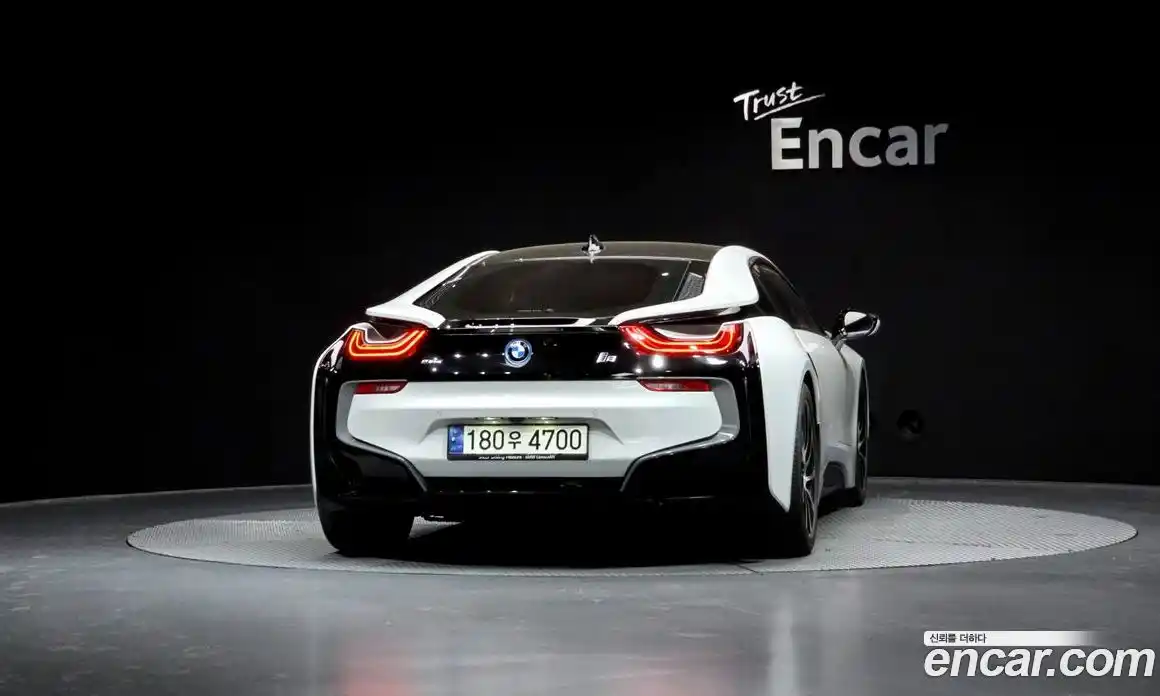 BMW i8 2015 1.5 гидро в Москве № 1918292, фото 3