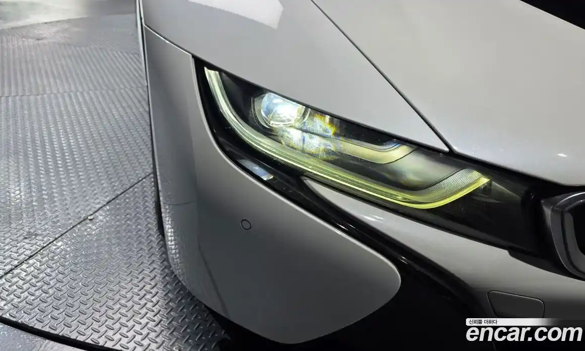 BMW i8 2015 1.5 гидро в Москве № 1918292, фото 7