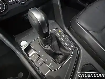 Volkswagen Tiguan 2020 2.0 гидро в Москве № 1918461, миниатюра 9