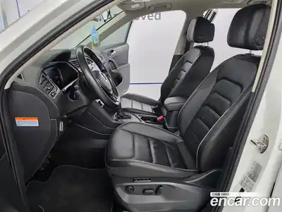 Volkswagen Tiguan 2020 2.0 гидро в Москве № 1918573, миниатюра 10