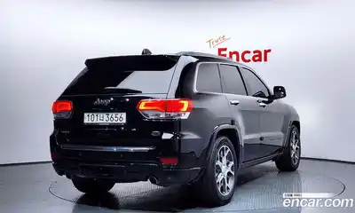 Jeep Cherokee 2019 3.6 гидро в Москве № 1919271, миниатюра 2