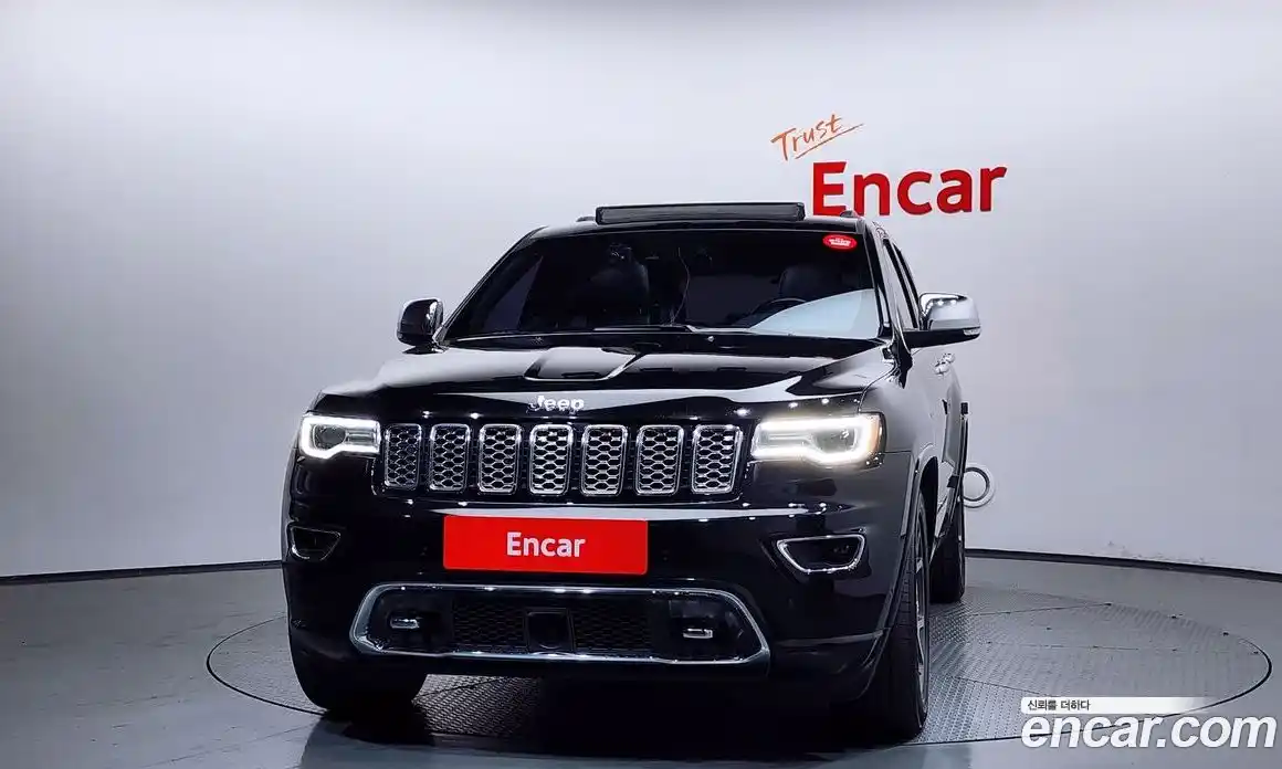 Jeep Cherokee 2019 3.6 гидро в Москве № 1919271, фото 3