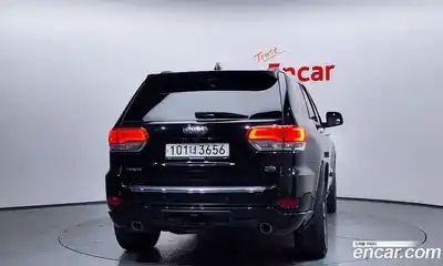Jeep Cherokee 2019 3.6 гидро в Москве № 1919271, миниатюра 4