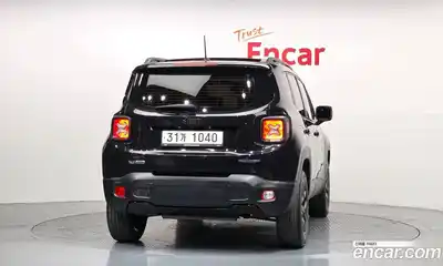 Jeep Renegade 2017 2.0 гидро в Москве № 1919302, миниатюра 4