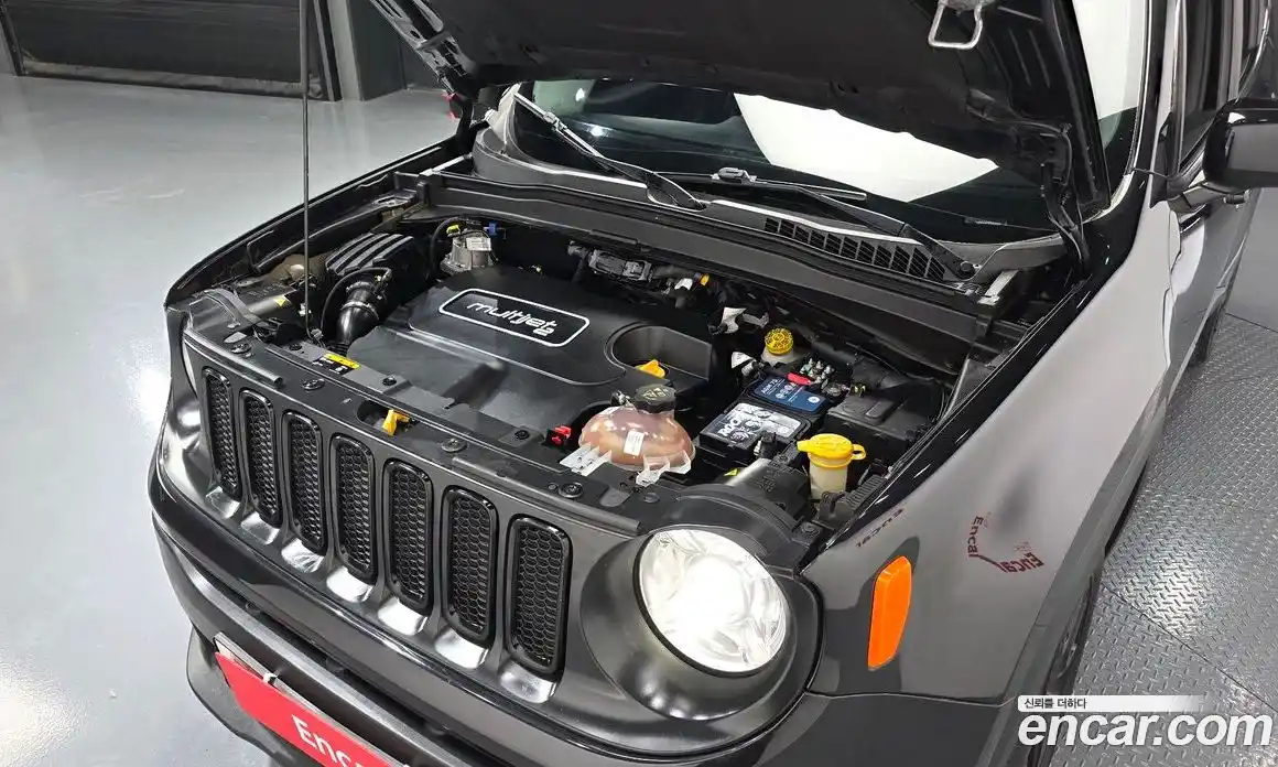 Jeep Renegade 2017 2.0 гидро в Москве № 1919302, фото 6