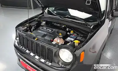 Jeep Renegade 2017 2.0 гидро в Москве № 1919302, миниатюра 6