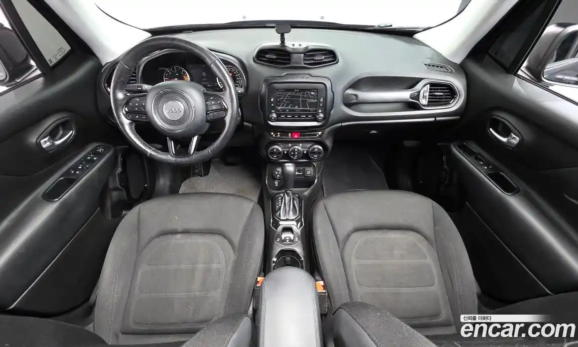 Jeep Renegade 2017 2.0 гидро в Москве № 1919302, фото 7
