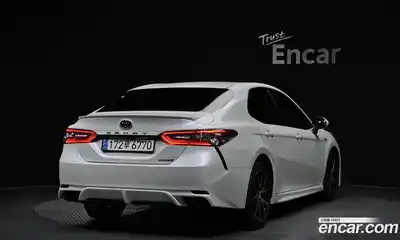 Toyota Camry 2024 2.5 гидро в Москве № 1919514, миниатюра 2