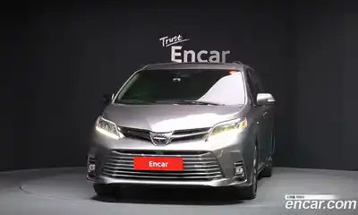 Toyota Sienna 2019 3.5 гидро в Москве № 1919519, миниатюра 3